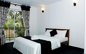 Sadhara River View Lodge